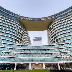 Popular Seven Palm Apartment