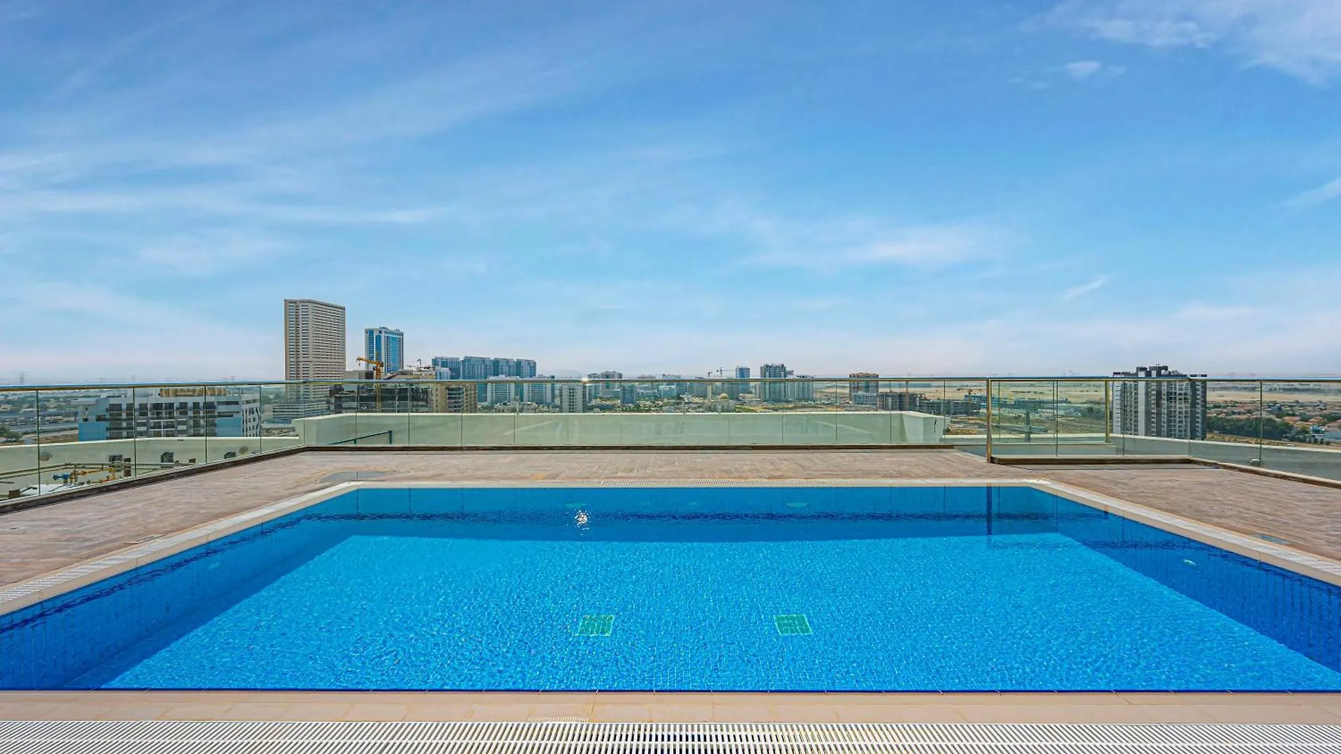 Luxurious Studio Near Dubai Silicon Oasis Apartment