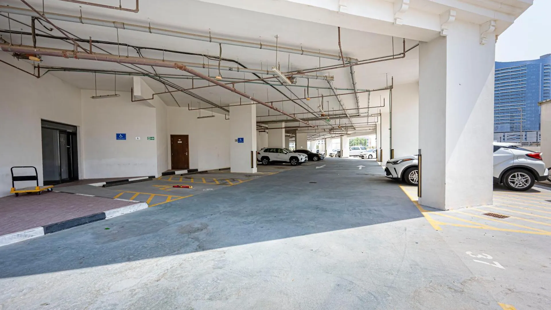 Apartment Luxurious Studio Near Dubai Silicon Oasis United Arab Emirates