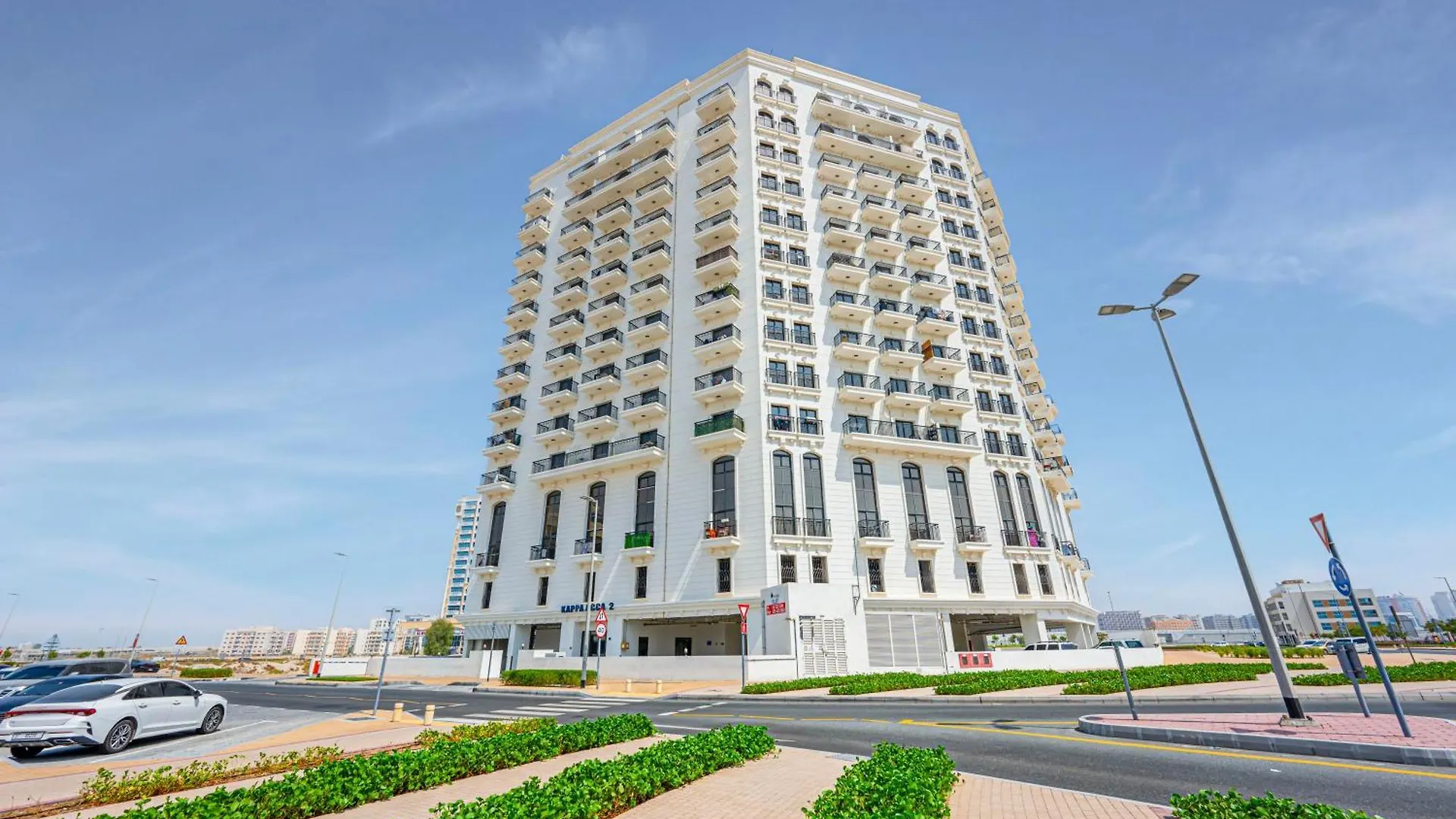 Apartment Luxurious Studio Near Dubai Silicon Oasis